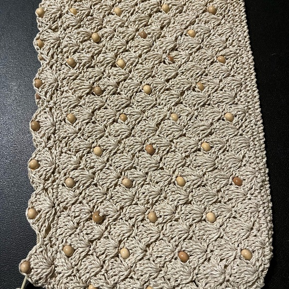 Elegant Tan Crochet Clutch - Picture 6 of 7